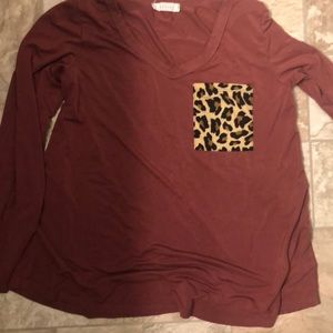 V Neck Flowy Leopard Pocket Top